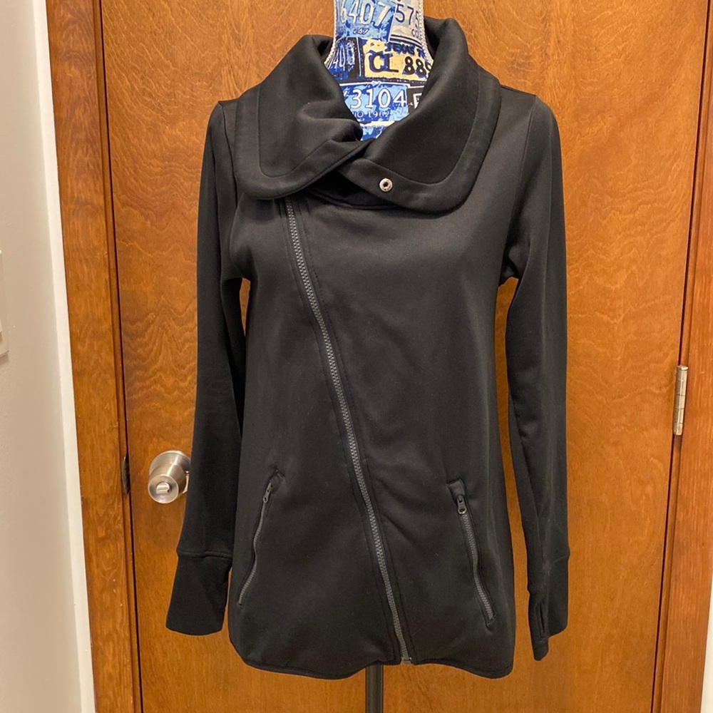 Champion jacket size small